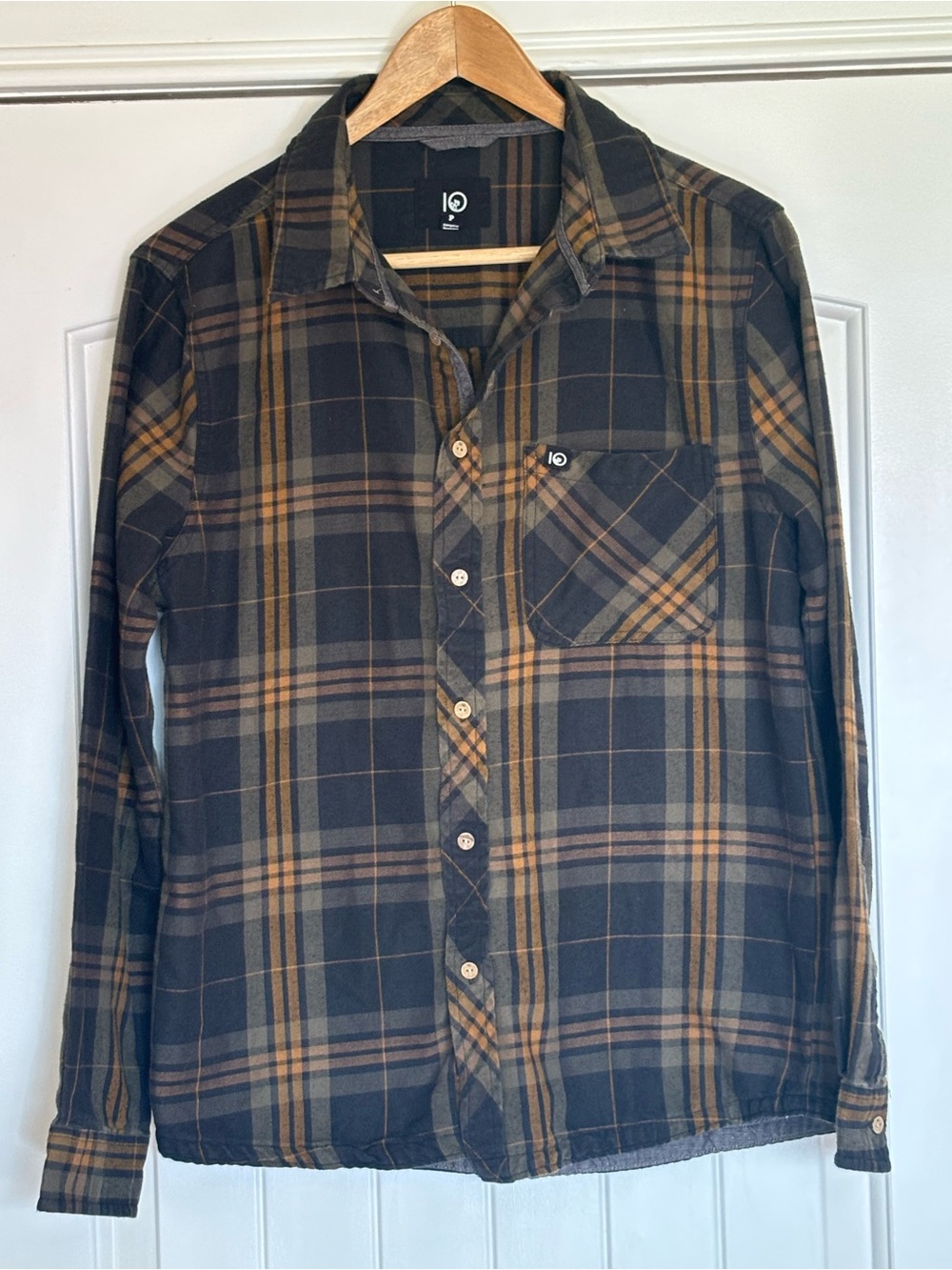 tentree size Sm Men's Plaid Shirt Jacket in Black & Brown
